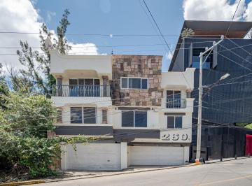 Casa de 4 habitaciones, Morelia · Casa en Venta, Fracc. La Loma. Morelia, Michoacan
