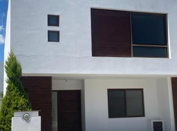 Casa de 3 habitaciones, Corregidora · Casa con 3 Recámaras en Venta, Fraccionamiento Residencial Santa Fe, Cerca de La Uaq.