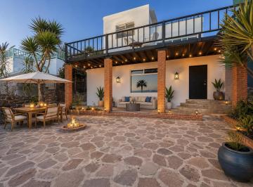 Casa · 306m² · 4 Recámaras · 2 Estacionamientos · House Community Beach Front - (4)