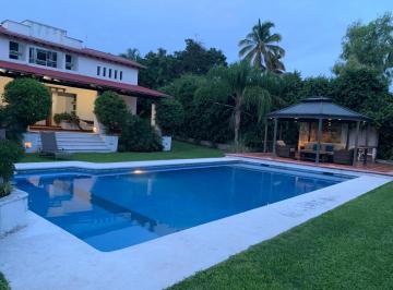 Casa de 6 habitaciones, Xochitepec · Casa en Tabachines Morelos