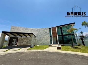 Casa · 569m² · 5 Recámaras · 4 Estacionamientos · Casa - Fraccionamiento Lomas de Cocoyoc