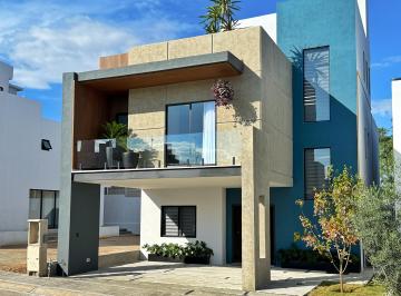 Casa de 4 habitaciones, Pachuca · Casa Residencial en Venta Altara