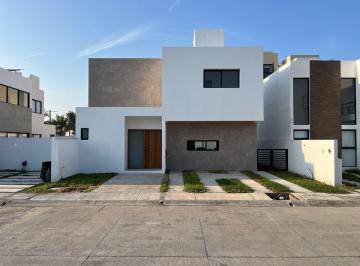 Casa · 145m² · 3 Recámaras · 2 Estacionamientos · Casa en Venta Higueras Alvarado Veracruz Riviera Veracruzana