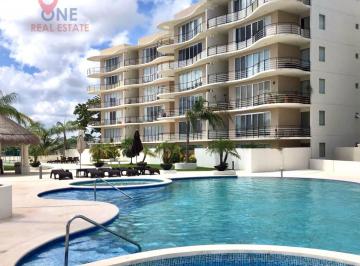 Departamento de 2 habitaciones, Benito Juárez · En Venta Amplio Departamento Planta Baja con Amenidades en Taina, Residencial Cumbres, Cancún!