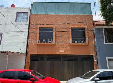 Casa de 5 habitaciones, Venustiano Carranza · Casa en Venta Cerca del Metro Canal del Norte en Col. Emilio Carranza
