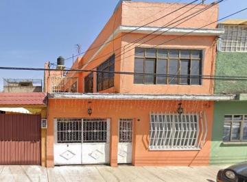 Casa de 3 habitaciones, Gustavo A. Madero · Casa en Venta en San Juan de Aragón VII Secc Gustavo A. Madero