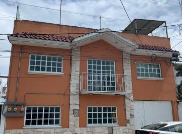 Casa de 6 habitaciones, Gustavo A. Madero · Casa en Venta Av 525, San Juan de Aragon