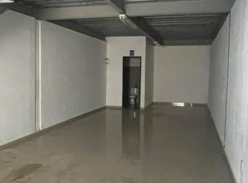 Bodega comercial · 1200m² · 4 Estacionamientos · Bodega en Venta en Cancún Acceso por Colosio – 1,200 m² Construcción 800 m²