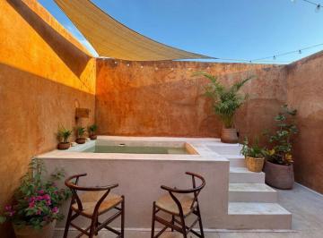 Departamento 69m² Venta  · Loft Amueblado con Alberca Privada en Pequeña Comunidad Cerrada, Centro Mérida