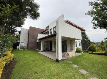 Casa · 584m² · 3 Recámaras · 6 Estacionamientos · Casa Venta y Renta Fraccionamiento Los Encinos