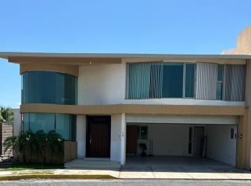 Casa de 3 habitaciones, Alvarado · Casa en Venta en Playas del Conchal