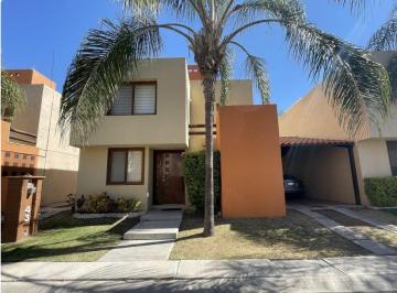 Casa de 3 habitaciones, Corregidora · Venta Casa Puerta del Sol, Queretaro