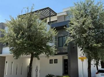 Casa de 3 habitaciones, Monterrey · Casa en Venta Cumbres Providencia Llave en Mano Monterrey Plaza Cumbres