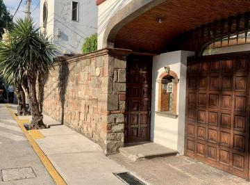 Casa · 642m² · 5 Recámaras · 4 Estacionamientos · Venta Casa de Lujo en Colonia Florida: Espacios Amplios y Diseño Funcional en El