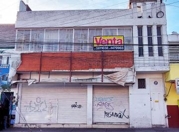 Casa de 1 habitación, León · Casa en Venta Para Uso Comercial con Locales Ya Rea de Bodega U Oficinas, Zona Piel