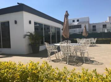 Casa en condominio de 3 habitaciones, Zapopan · Casa en Coto Andalucia Parques de La Castellana de Recuperación Bancaria