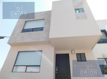 Casa en condominio · 108m² · 3 Recámaras · 2 Estacionamientos · Casa Venta en Queretaro Parque Industrial Los Cues Pi Bernardo Quintana Univ Politecnica