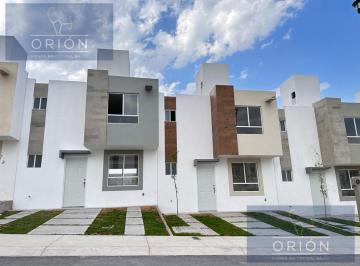 Casa en condominio · 81m² · 3 Recámaras · 2 Estacionamientos · Casa en Venta en El Marques Queretaro Cerca de La Upq
