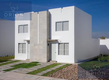 Casa en condominio · 76m² · 3 Recámaras · 1 Estacionamiento · Casa Nueva Venta Recamara Planta Baja en Queretaro El Marques Cerca Pi Puerta Qro