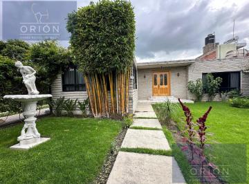 Casa · 143m² · 3 Recámaras · 6 Estacionamientos · Casa Venta en Axalpa Teoloyucan Edo Mexico Cerca Caseta Tepotzotlan