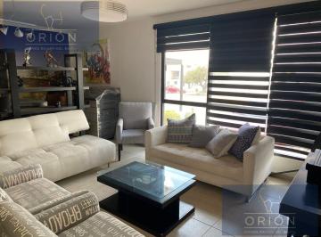 Casa en condominio · 196m² · 3 Recámaras · 2 Estacionamientos · Casa Venta Zibata Cerca Universidad Anáhuac