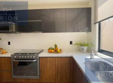 Casa en condominio · 152m² · 3 Recámaras · 2 Estacionamientos · Casa Venta El Refugio Recamara en Planta Baja