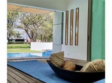 Casa en condominio de 3 habitaciones, Atlatlahucan · Vendo Casa 3 Rec Campo Colf Lomas de Cocoyoc