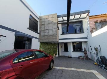 Casa de 4 habitaciones, Querétaro · Casa en Venta con 4 Recámaras en Colinas del Cimatario