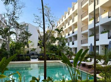 Departamento · 39m² · 1 Recámara · 1 Estacionamiento · Estudio Amueblado en Venta con Plunge in en Tulum