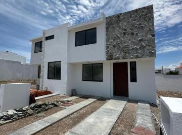 Casa · 99m² · 3 Recámaras · 2 Estacionamientos · Casa en Venta Cuidad Maderas