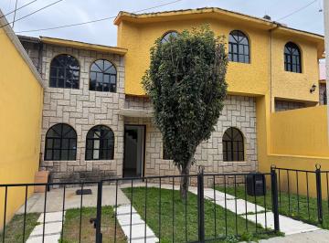 Casa de 3 habitaciones, Mineral de la Reforma · Venta Casa Villas del Alamo Frente a Parque