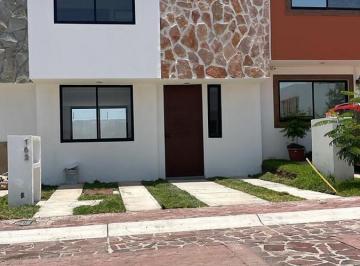 Casa · 99m² · 3 Recámaras · 2 Estacionamientos · Casa en Venta Cuidad Maderas