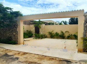 Casa · 230m² · 3 Recámaras · 3 Estacionamientos · Casa Tiki - Tiki, Propiedad Nueva en Venta, 1 Sola Planta, 3hab, Alberca