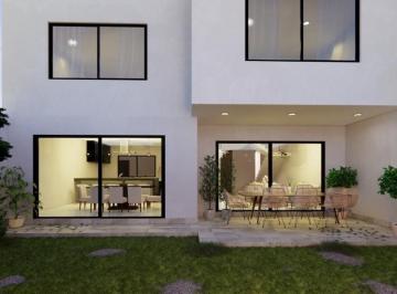 Casa · 350m² · 4 Recámaras · 2 Estacionamientos · Venta Juriquilla
