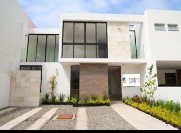 Casa · 199m² · 3 Recámaras · 2 Estacionamientos · Casa en Venta Cumbres del Lago Juriquilla