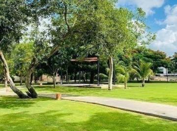 Terreno / Lote · 1669m² · Lote en Venta en Privada Kutz, Yucatan Country Club