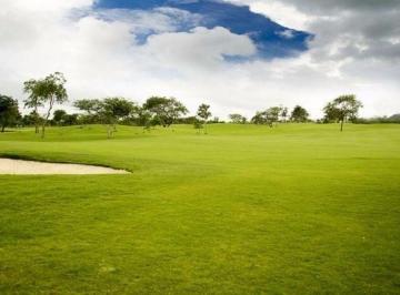 Terreno / Lote · 1415m² · Terreno en Venta, Paseo del Jaguar, Yucatán Country Club
