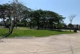 Terreno / Lote · 570m² · Terreno en Venta en Cutzam II, Yucatán Country Club, Mérida, Yucatán