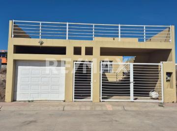 Casa · 150m² · 2 Recámaras · 2 Estacionamientos · Casa y Terreno con Vista Al Mar de Rosarito en Venta - (4)