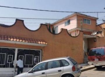Casa · 231m² · 3 Recámaras · Casa en Venta en Mexico Nuevo, Atizapan de Zaragoza, Estado de México.