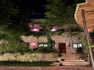 Edificio · 1520m² · 20 Recámaras · 10 Estacionamientos · Venta de Hotel Boutique en Tulum – Proyecto Eco - Lujo con Villas y Alto Potencial