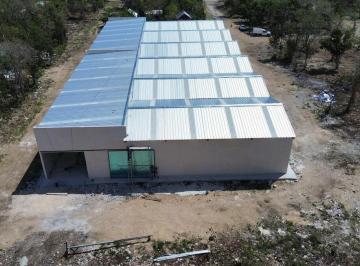 Bodega comercial · 200m² · 2 Estacionamientos · Bodegas Nuevas en Puerto Aventuras a 100 m de Blvd Colosio