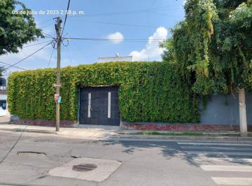 Casa de 3 habitaciones, Guadalajara · Bonita Casa en Venta en Col. Los Arrayanes Cercas de La Sec. 2 Mixta