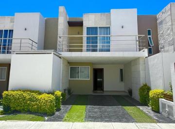 Casa de 3 habitaciones, Aguascalientes · Casas en Venta en Aguascalientes Norponiente en Punta del Carmen Excelentes Espacios