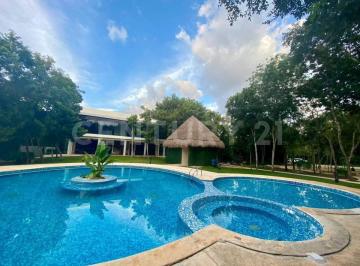 Terreno / Lote · 422m² · Venta Lote Residencial en Paseos de La Selva Ll en Esquina Dh2325