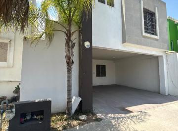 Casa de 3 habitaciones, Saltillo · Casa en Venta Al Oriente de Saltillo en Fraccionamiento Puerta del Rey
