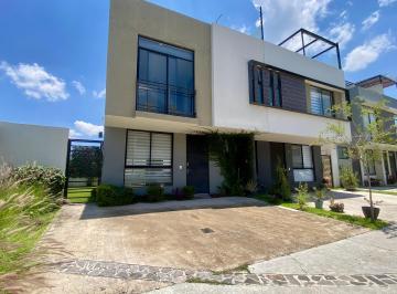 Casa en condominio de 3 habitaciones, Tlajomulco de Zúñiga · Inversionistas Se Vende en Coto Element Actualmente Generando Ingresos