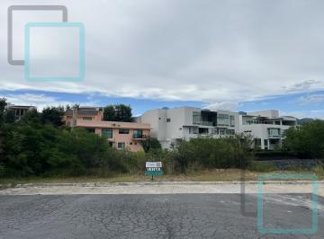 Terreno / Lote · 951m² · Terreno en Venta Sierra Alta Zona Carretera Nacional Monterrey