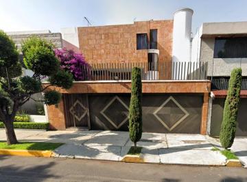 Casa en Venta de 3 habitaciones Paseos de Taxqueña · Casa en Paseo de Taxqueña Coyoacan de Gran plusvalia.¡Remate Bancario!