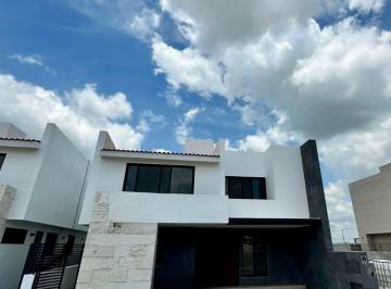 Casa de 4 habitaciones, Querétaro · Casa en Venta en La Vista Residencial